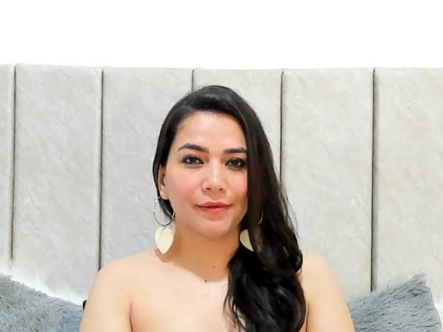 Live sex webcam photo for BabeLeidy #292407960