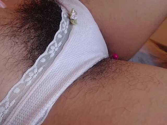 Live sex webcam photo for Babeali #292428105