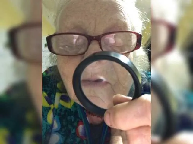 Live sex webcam photo for Babulya #277807540