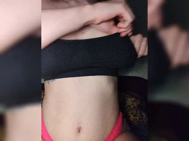 Live sex webcam photo for BabyKirochka #293557805