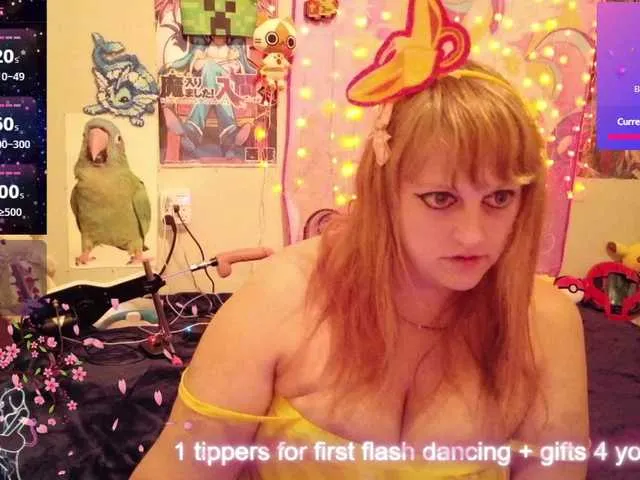 Live sex webcam photo for BabyZelda #293844889