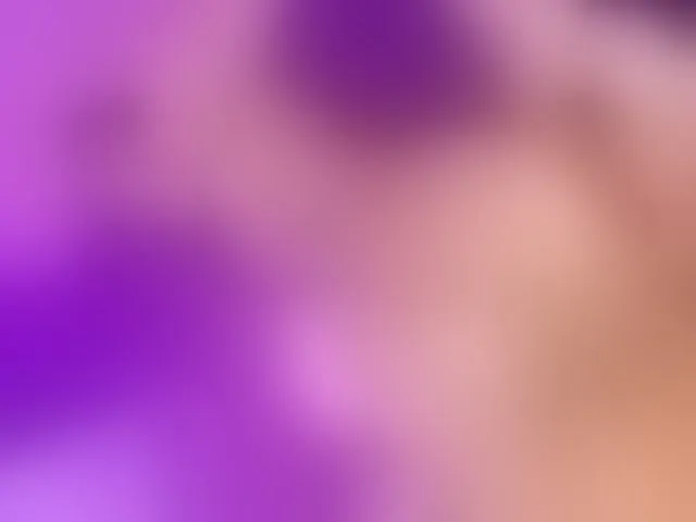 Live sex webcam photo for Babyenderlyn #293558850