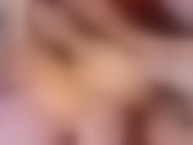 Live sex webcam photo for Babyenderlyn #293786683