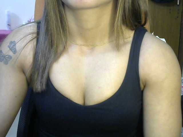 Live sex webcam photo for Babyniaa #290540023