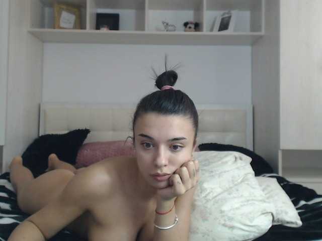 Live sex webcam photo for Babyxtynax #272280404