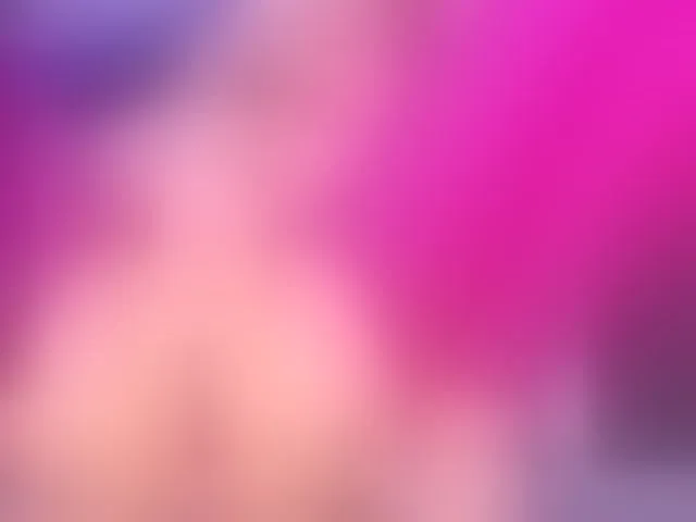 Live sex webcam photo for BadBabe #292548328
