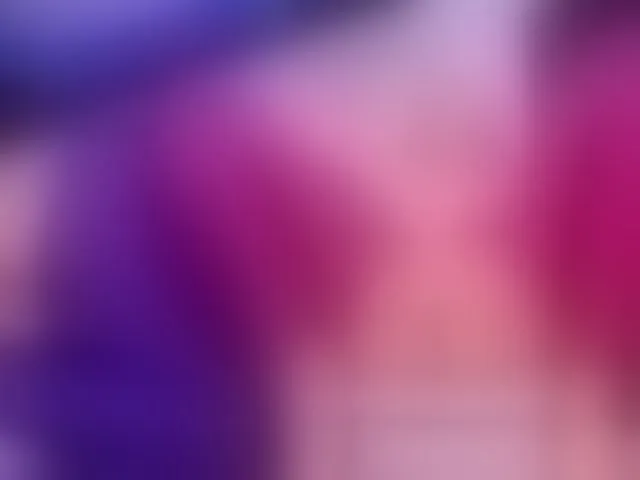 Live sex webcam photo for BadBabe #293589895