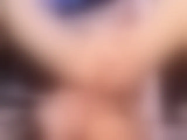 Live sex webcam photo for BadBabe #293781280