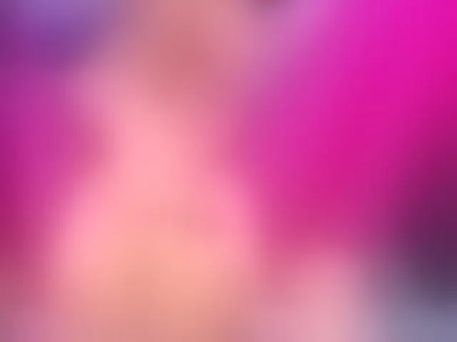 Live sex webcam photo for BadBabe #294313528