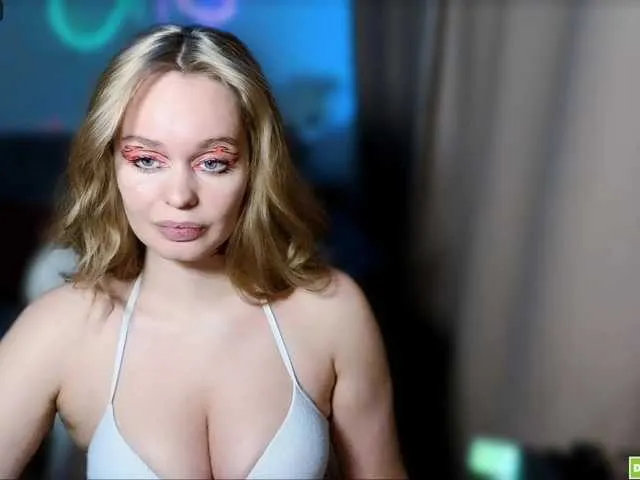 Live sex webcam photo for BadGirl2609 #291590012