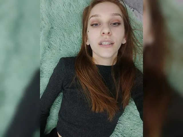 Live sex webcam photo for BadGirlv1 #272831084