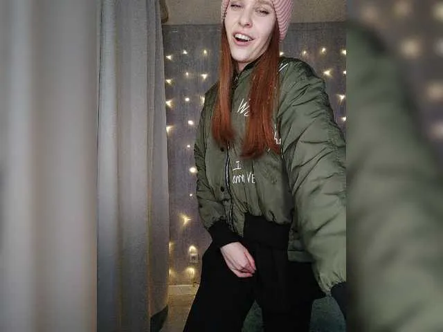 Live sex webcam photo for BadGirlv1 #273419493