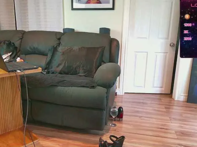 Live sex webcam photo for BaditaLuna #288118741