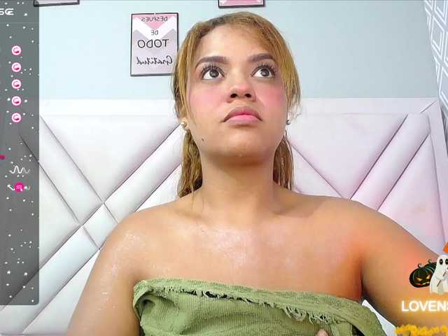 Live sex webcam photo for Badmommmy #276569655