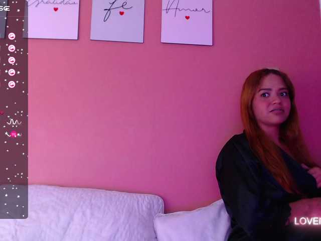 Live sex webcam photo for Badmommmy #276625567