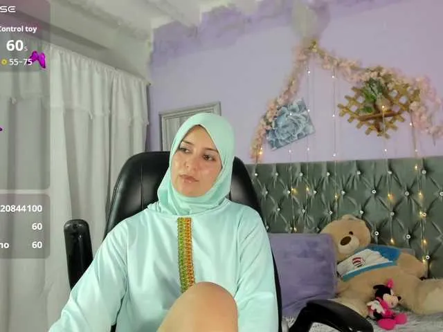 Live sex webcam photo for BadraSaadi #291834894