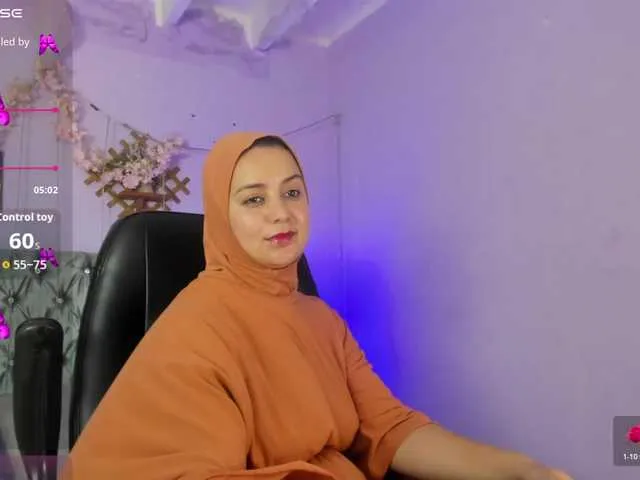 Live sex webcam photo for BadraSaadi #292316495