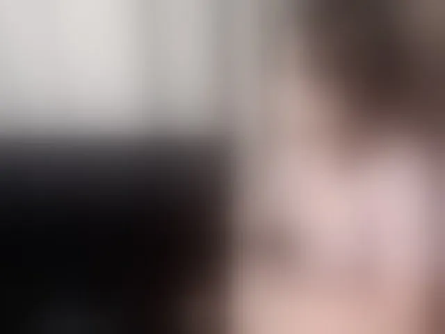 Live sex webcam photo for BaeBunny #293933765