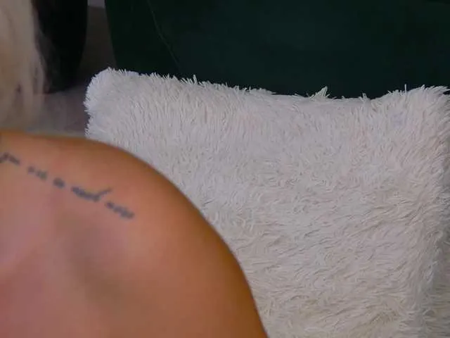 Live sex webcam photo for BailleyRush #292303139