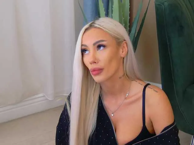 Live sex webcam photo for BailleyRush #292309757