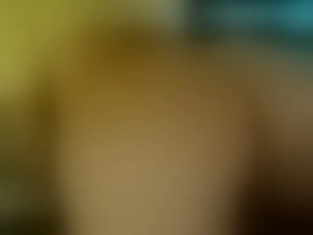 Live sex webcam photo for Bambi-40 #293924574