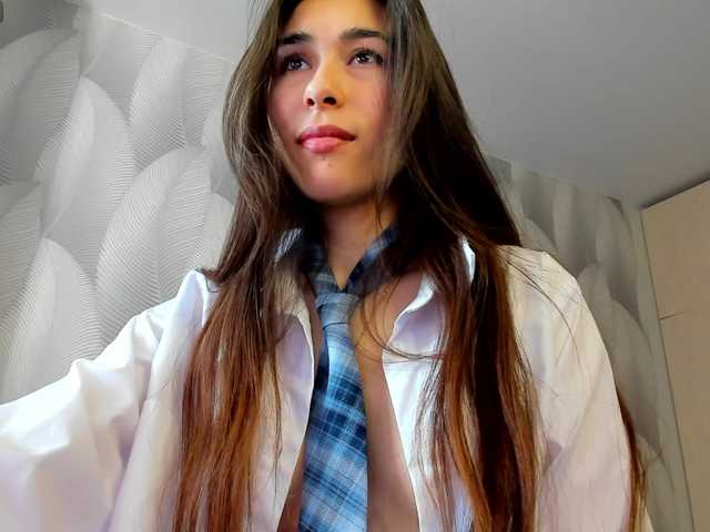 Live sex webcam photo for Bambiiiii #277782534