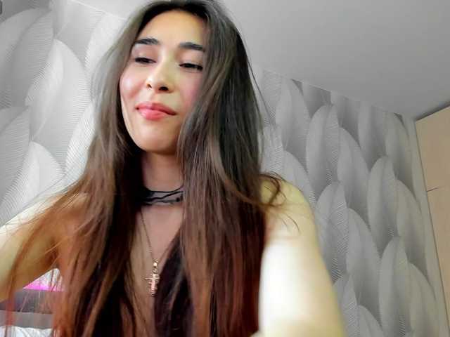 Live sex webcam photo for Bambiiiii #277804148