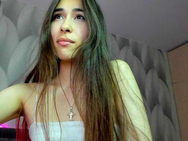 Live sex webcam photo for Bambiiiii #277835828