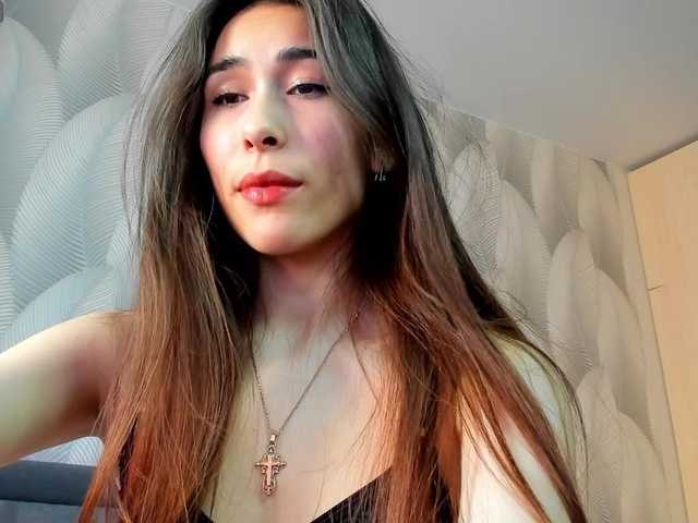 Live sex webcam photo for Bambiiiii #277874513