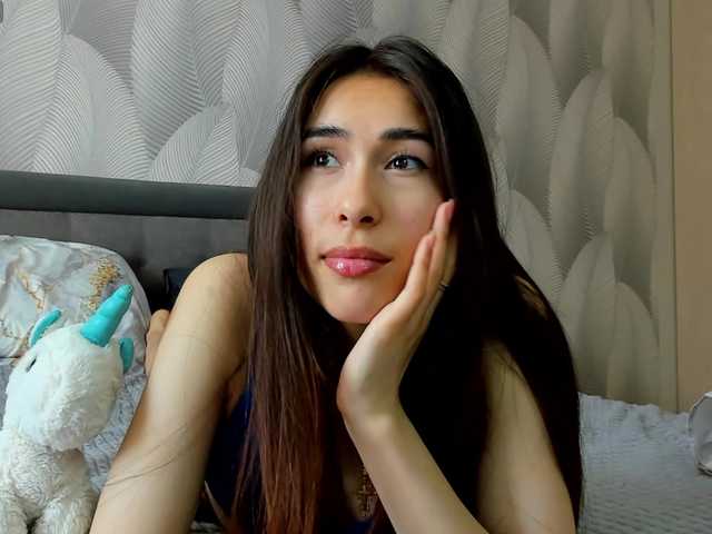 Live sex webcam photo for Bambiiiii #277880003