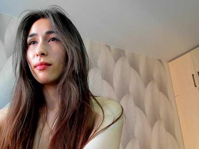 Live sex webcam photo for Bambiiiii #277901611