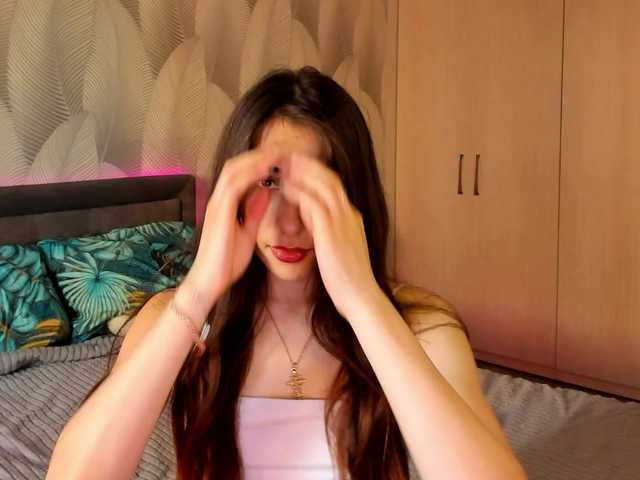 Live sex webcam photo for Bambiiiii #278108465