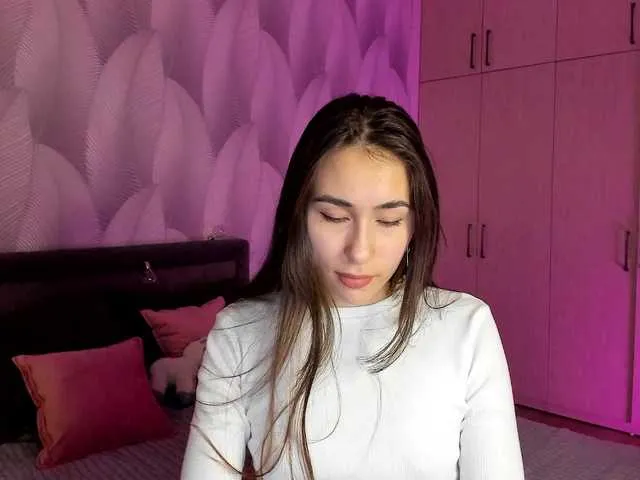 Live sex webcam photo for Bambiiiii #290564947