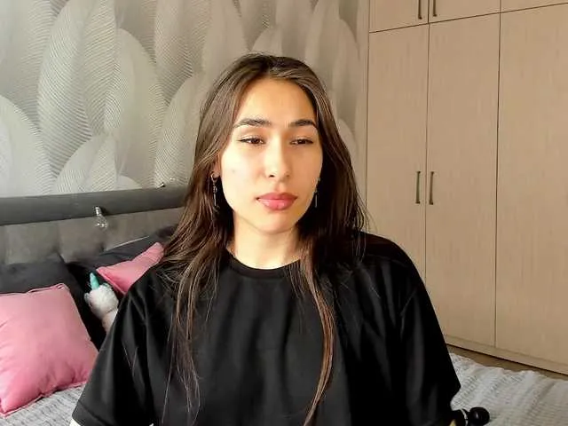 Live sex webcam photo for Bambiiiii #290606263