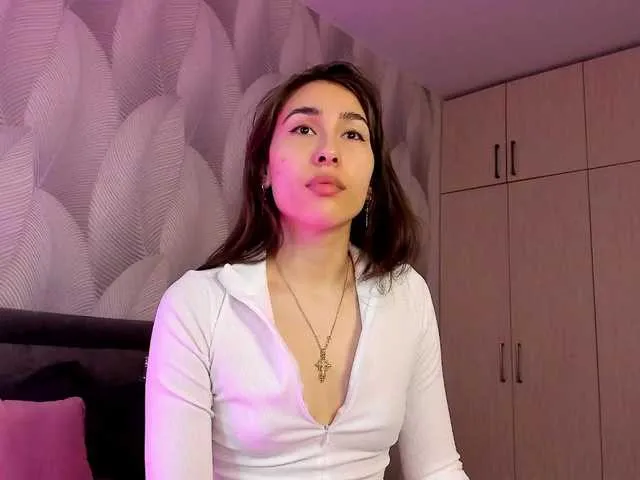 Live sex webcam photo for Bambiiiii #290802339