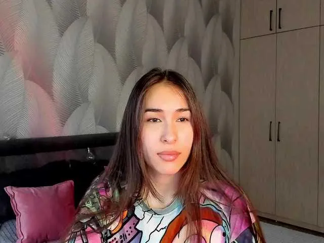 Live sex webcam photo for Bambiiiii #290886264