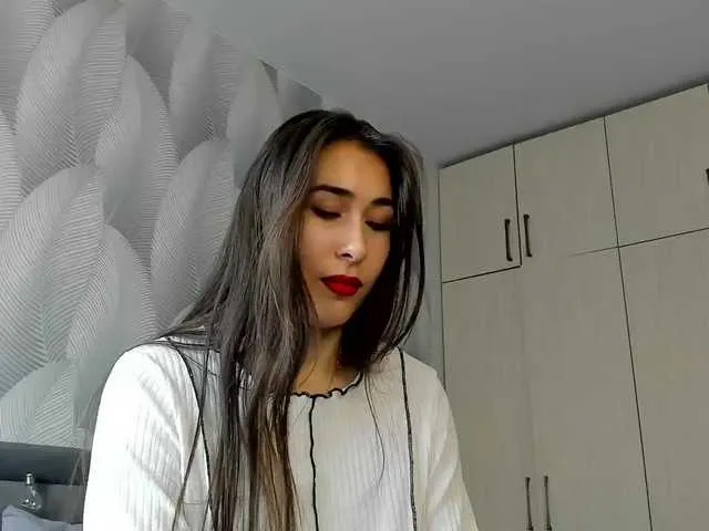 Live sex webcam photo for Bambiiiii #291891850