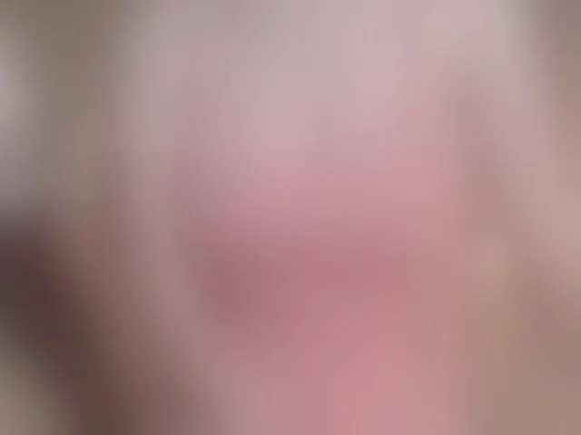 Live sex webcam photo for BananaBrain7 #293856870