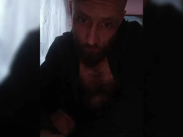 Live sex webcam photo for Bananas1313 #290969223