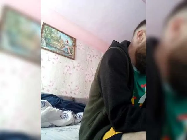 Live sex webcam photo for Bananas1313 #290970886