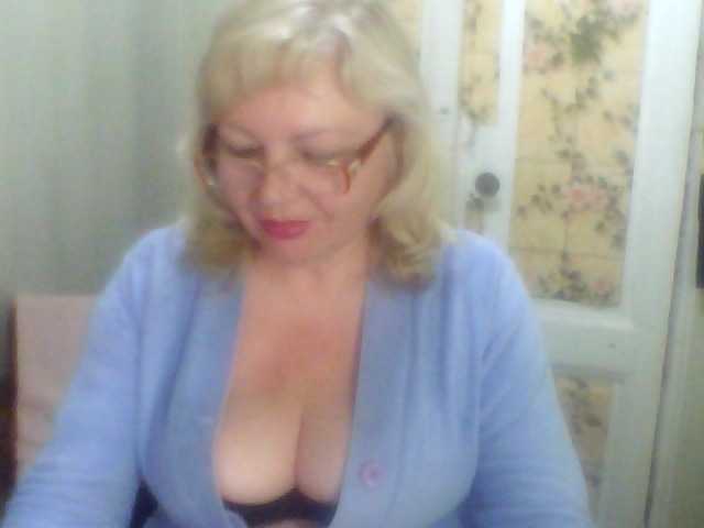 Live sex webcam photo for BarbaraBlondy #277921516