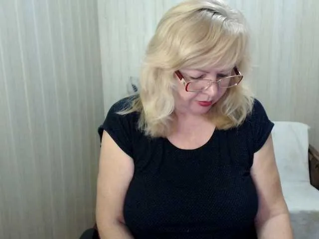 Live sex webcam photo for BarbaraBlondy #290402661