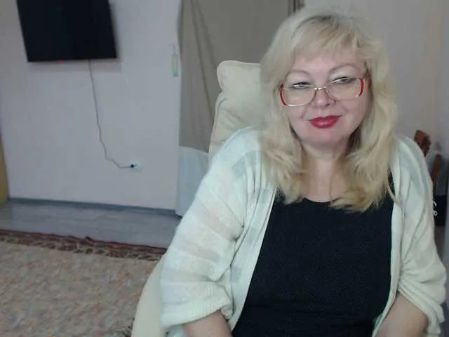 Live sex webcam photo for BarbaraBlondy #290861621