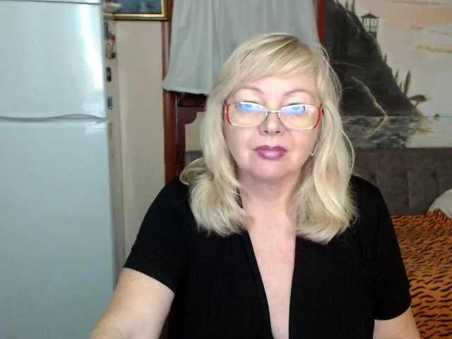 Live sex webcam photo for BarbaraBlondy #292097502