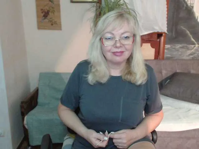 Live sex webcam photo for BarbaraBlondy #292204216