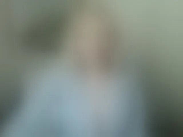 Live sex webcam photo for BarbaraBlondy #293129791