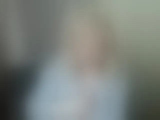 Live sex webcam photo for BarbaraBlondy #293346809