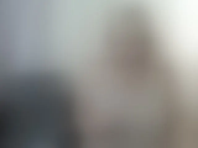 Live sex webcam photo for BarbaraBlondy #294068413