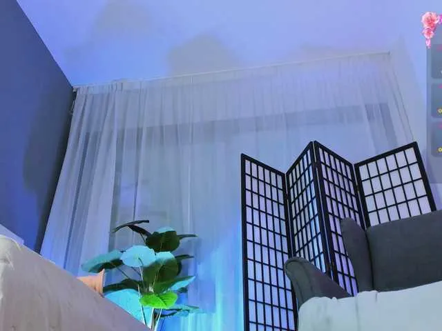 Live sex webcam photo for BarbaraMonn #290389068