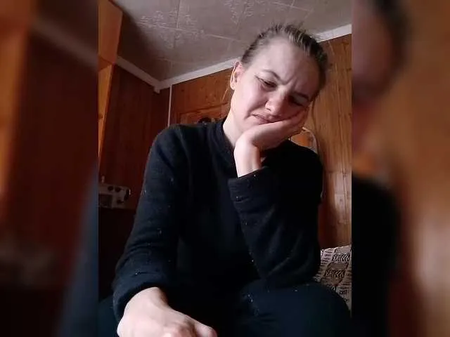 Live sex webcam photo for BarbiGirla #290845546